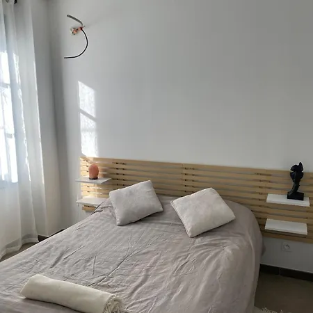 Apartment Modern And Cosy